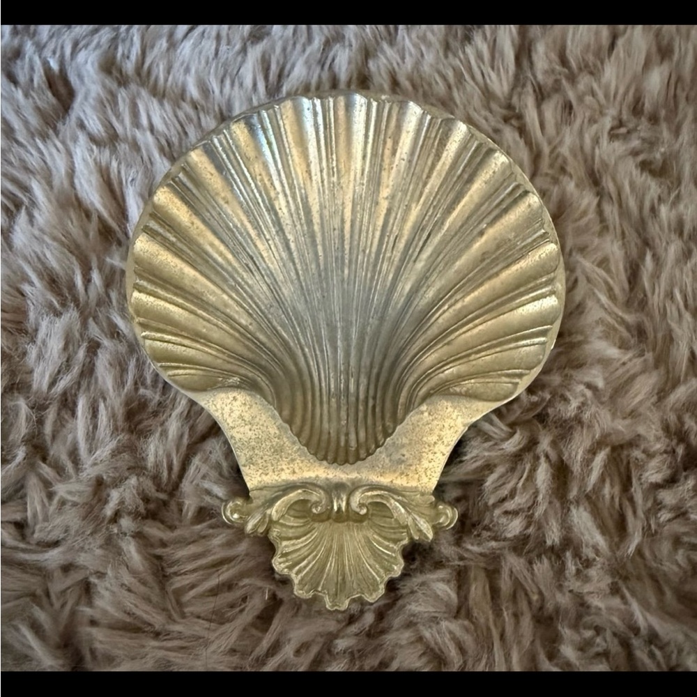 Vintage Gold Shell Shaped Decorative Dish